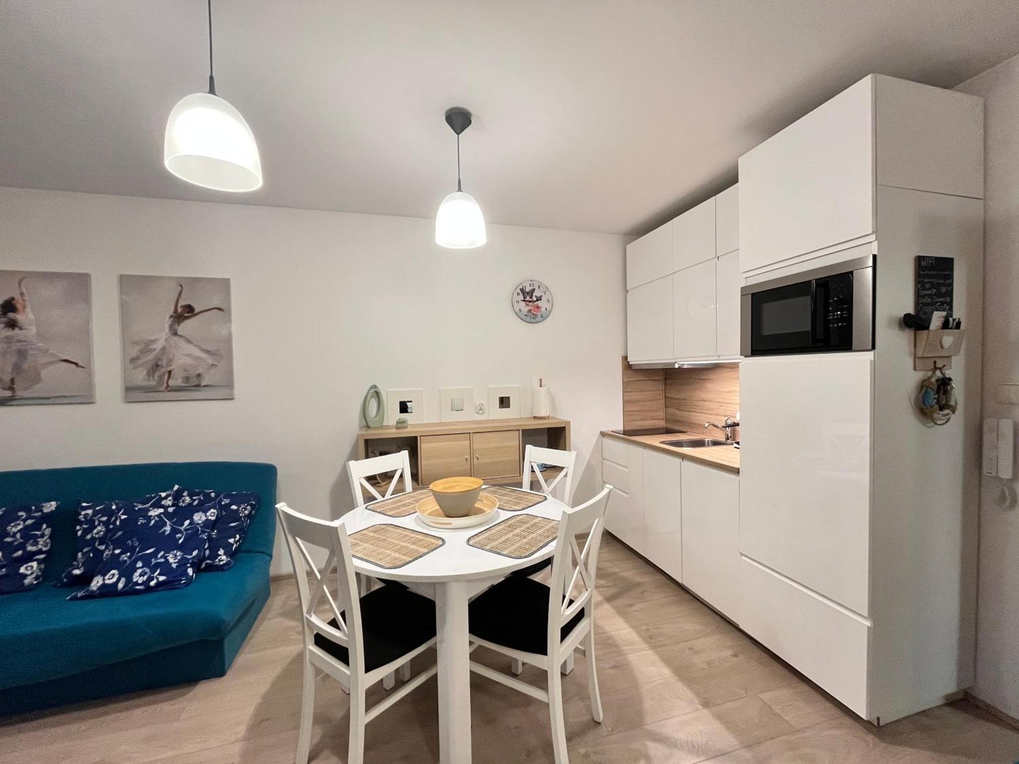 Lazurowy Apartament Kołobrzeg Exterior foto